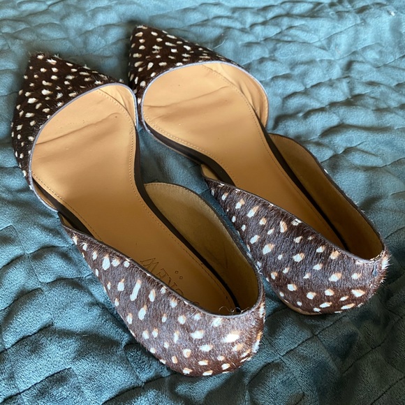 J Crew flats in giraffe print - Picture 1 of 3